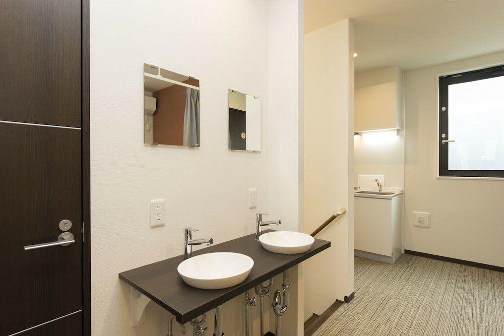 Фото Ryoma Ikebukuro i - Hostel