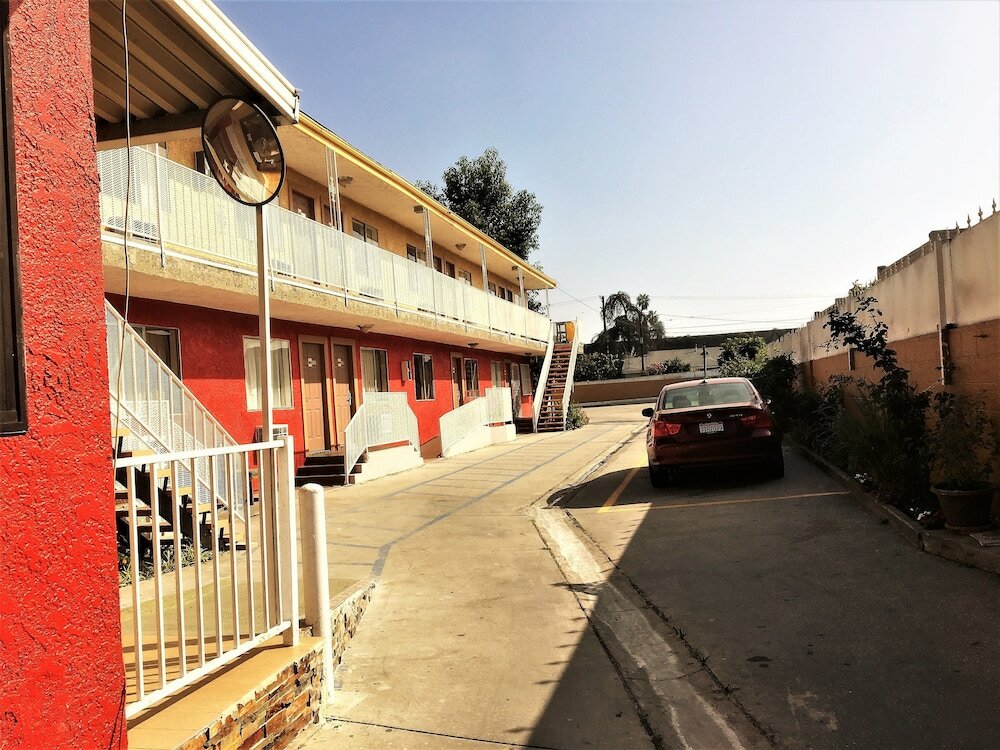 Фото 4 Star Motel