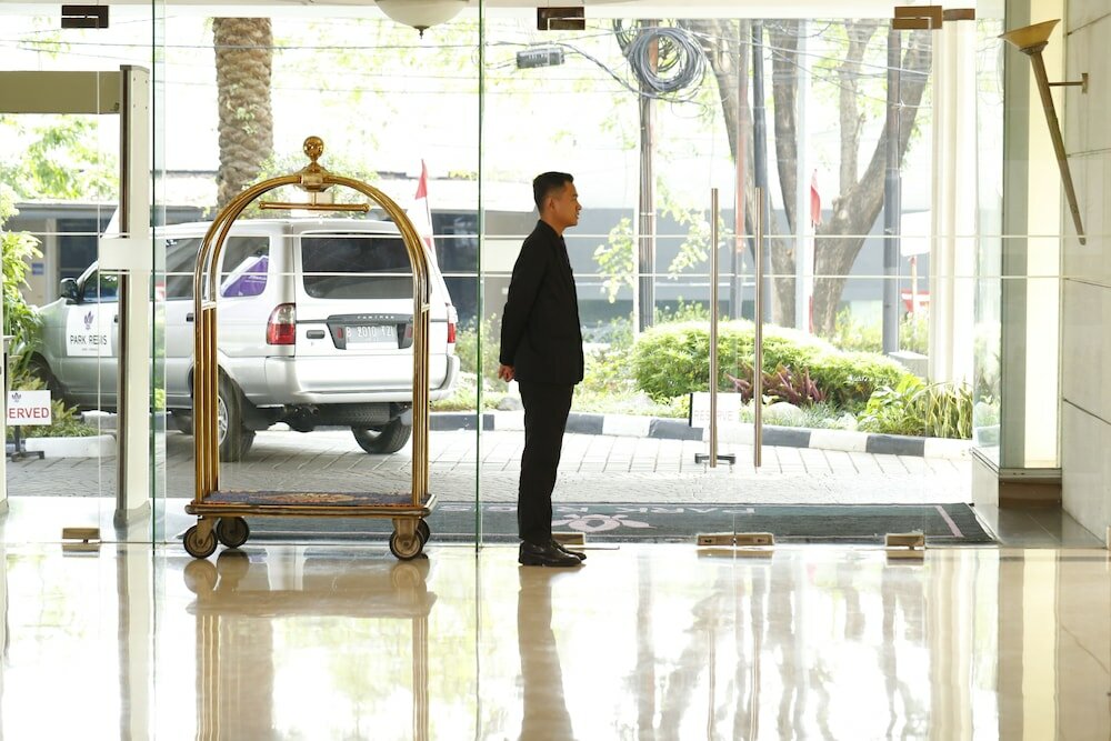 Фото Arion Suites Hotel Kemang