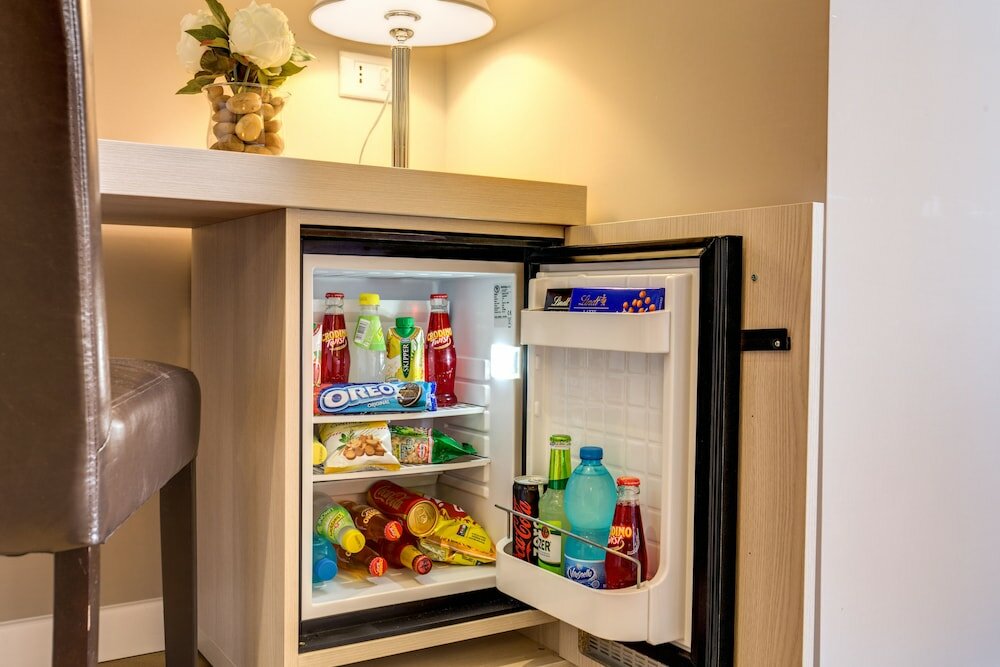 Фото The Bridge Suites