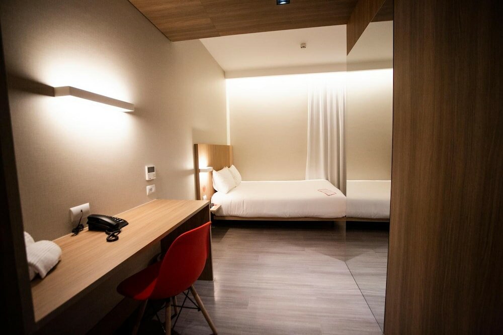 Фото Hotel Moov Curitiba