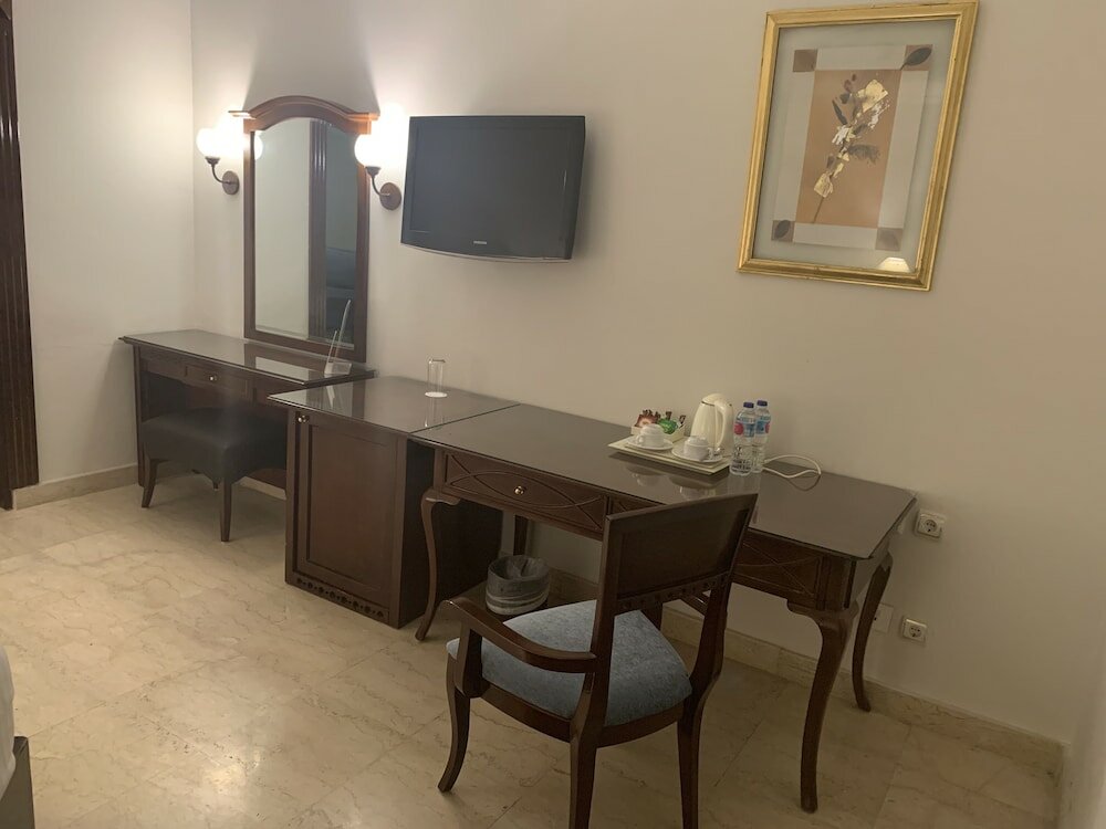 Фото Movenpick Hotel Cairo Media City