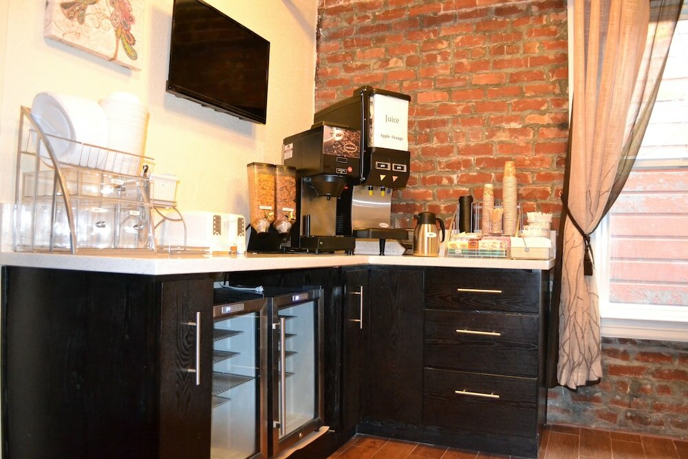 Фото Inn on Folsom