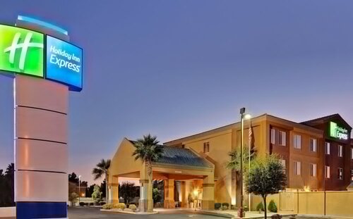 Гостиница Holiday Inn Express Las Vegas-Nellis, an Ihg Hotel в Норт-Лас-Вегасе