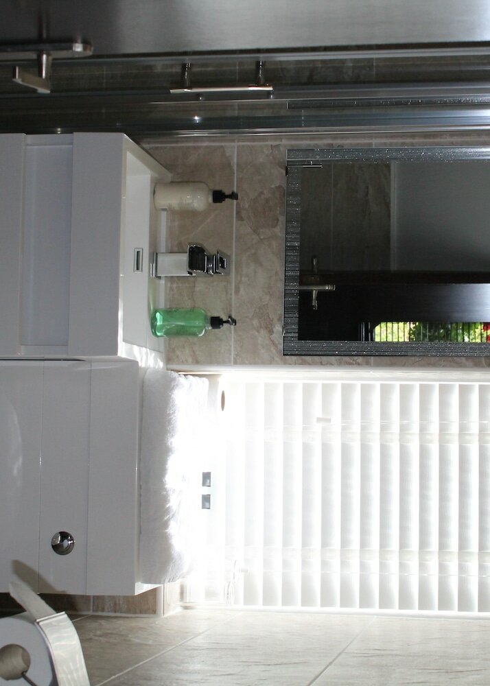 Фото Oak Farm Hotel