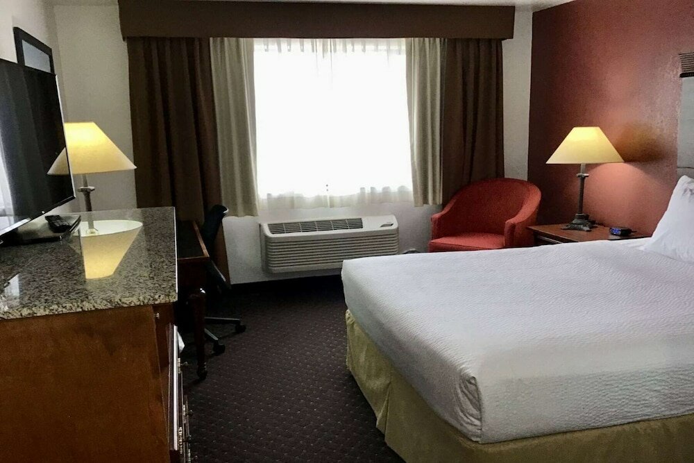 Фото Ramada by Wyndham Helena