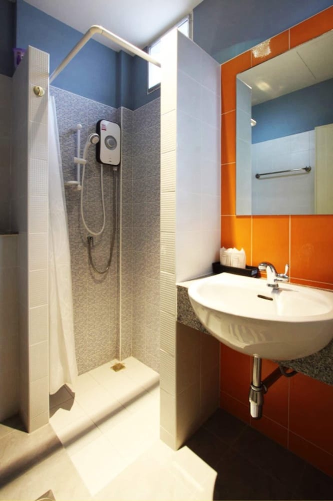 Фото Daddy's Home Guesthouse Hua Hin