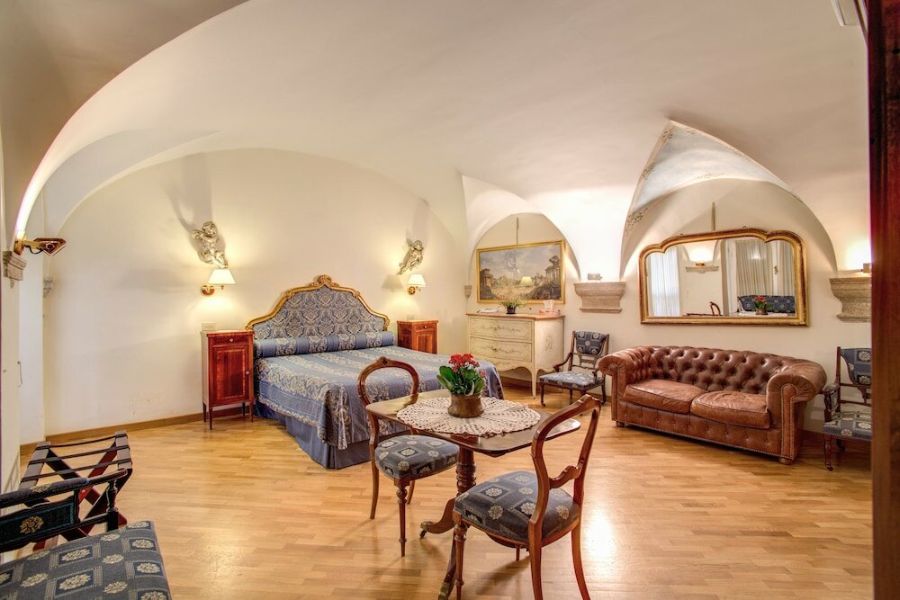 Фото 21647655264