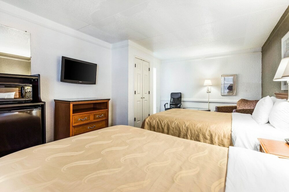 Фото Quality Inn & Suites Airport