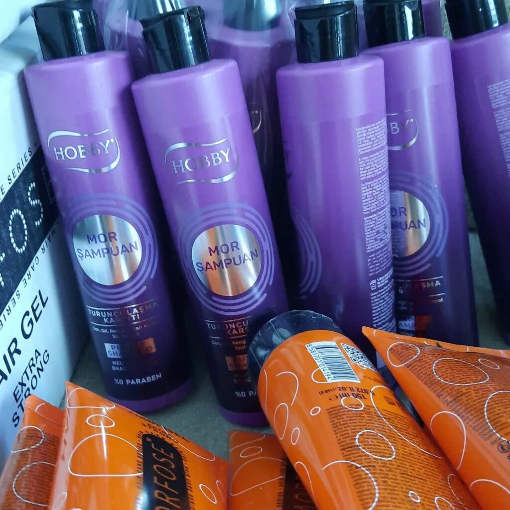 Perfume and cosmetics shop There is Cosmetics, Vize, photo