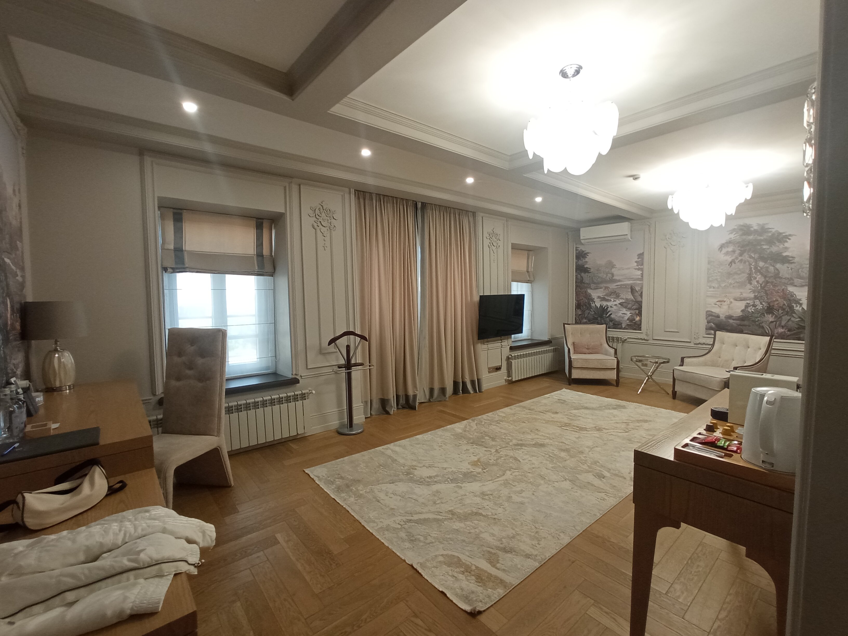 Фото Атмосфера