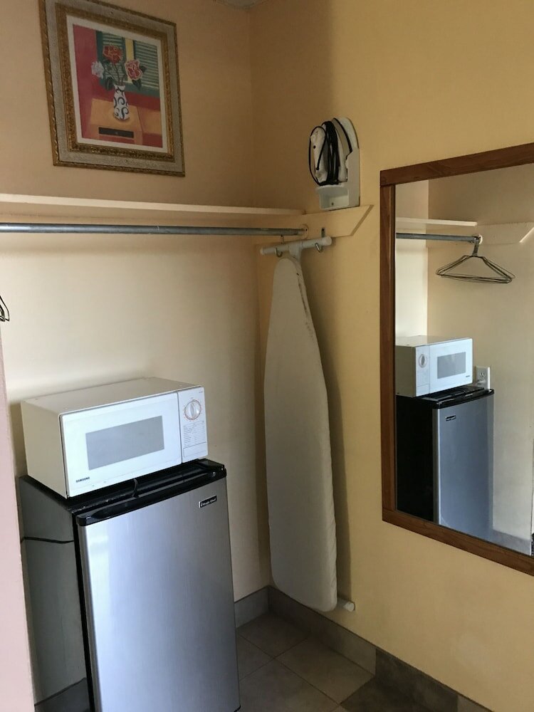 Фото A Fisher's Inn Motel