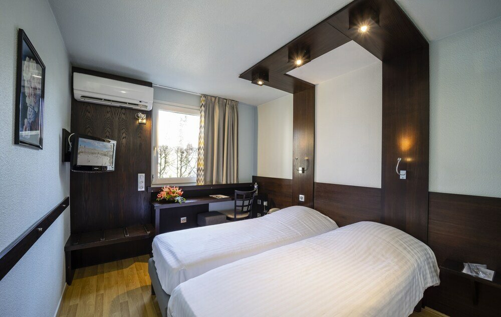 Фото Cottage Hotel