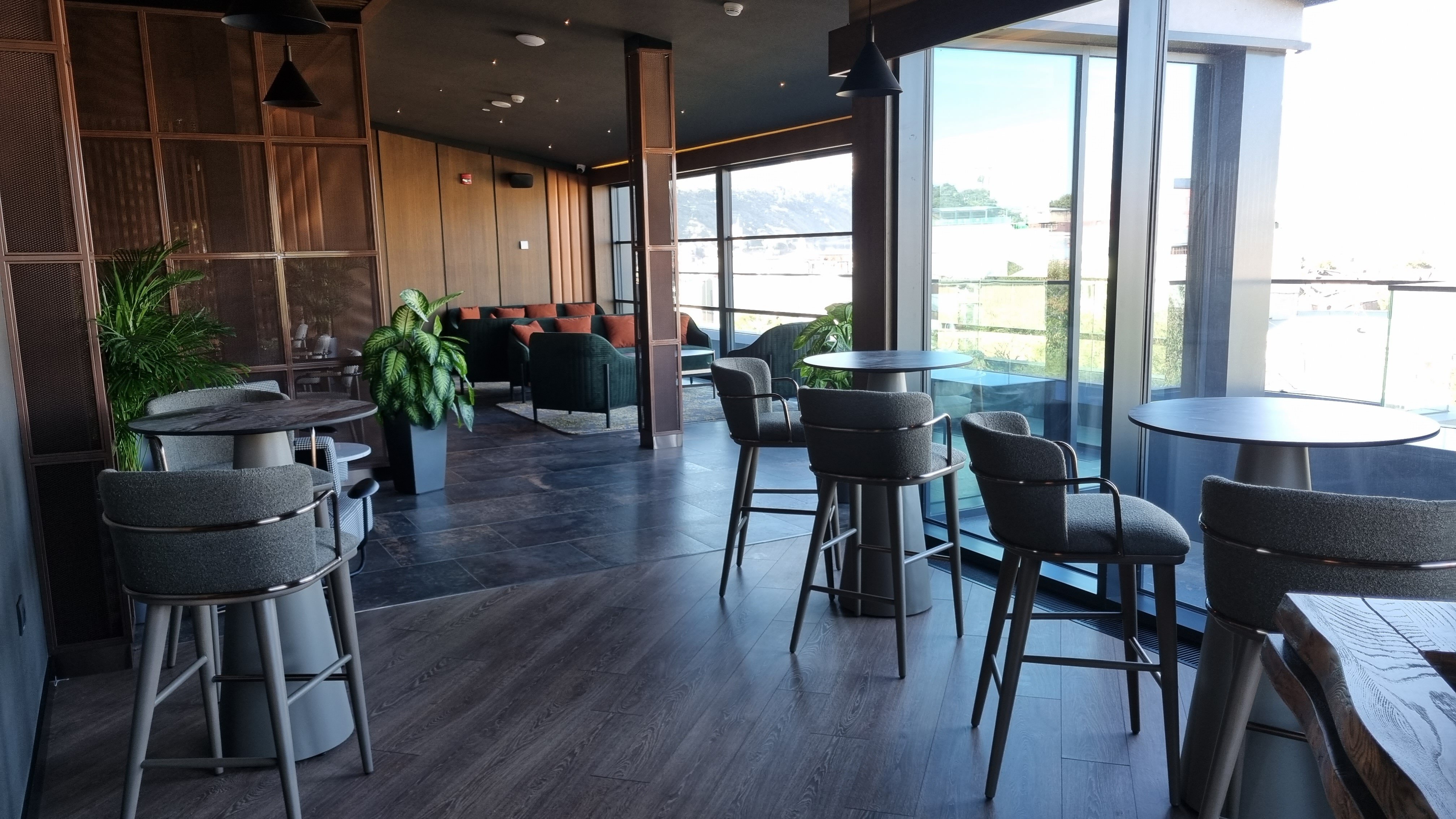 Фото Novotel Tbilisi Center