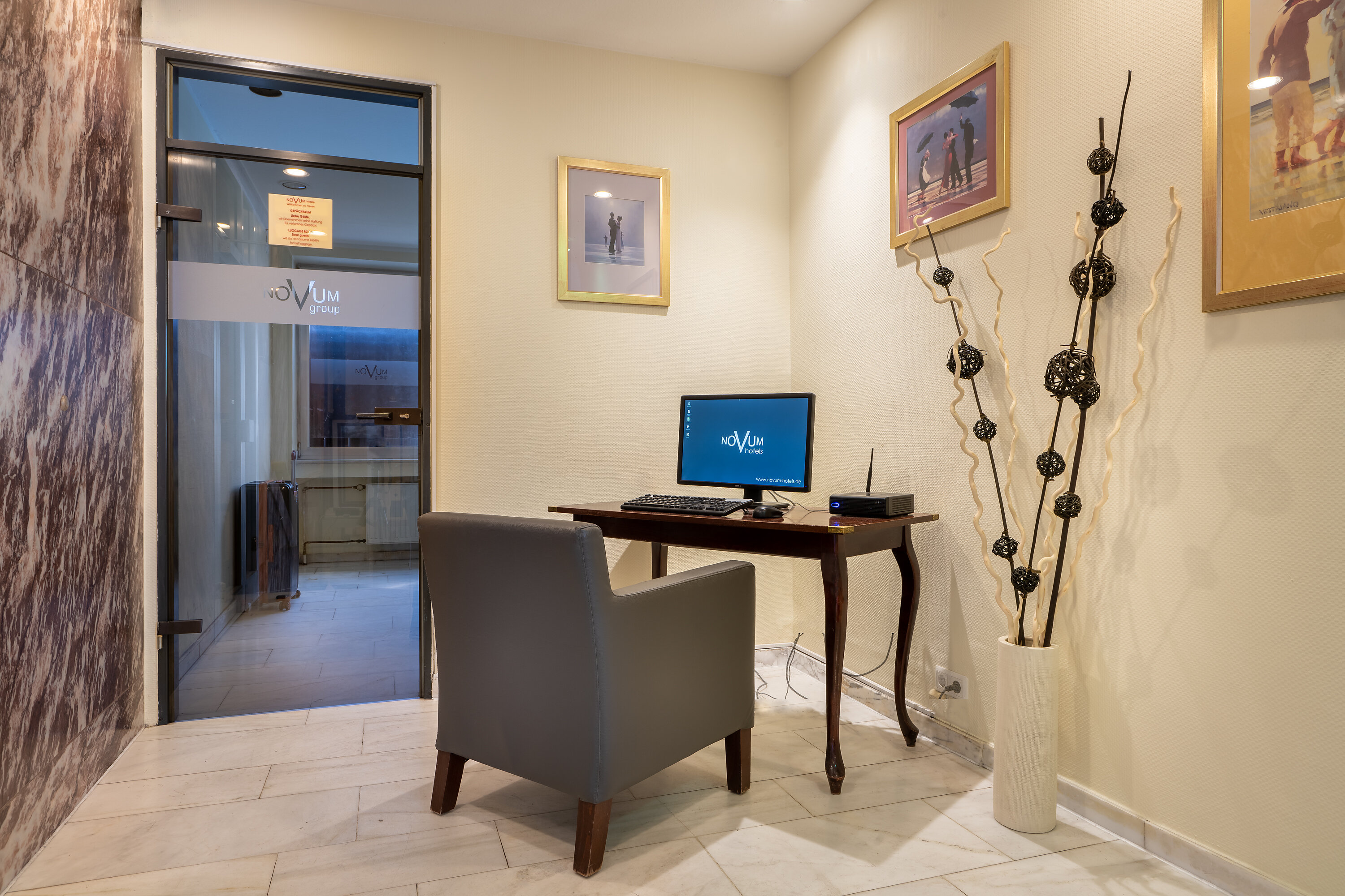 Фото Hotel Leonet