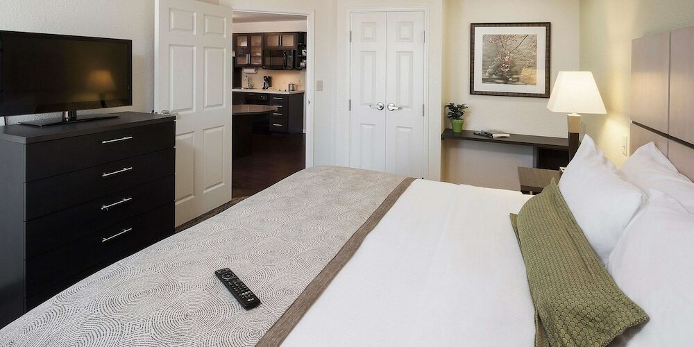 Фото Sonesta Simply Suites Anaheim