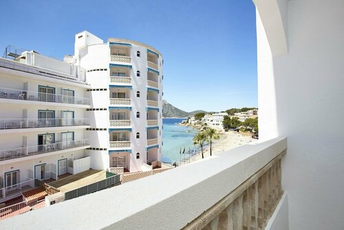Гостиница Universal Aparthotel Don Camilo в Мальграт-де-Маре