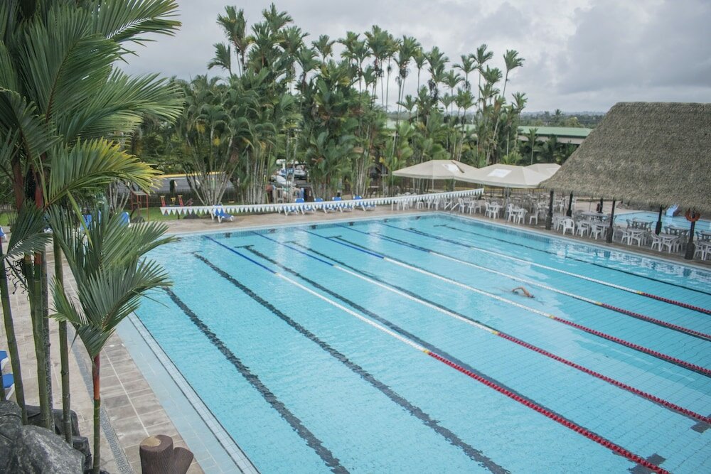 Фото Hotel Suerre