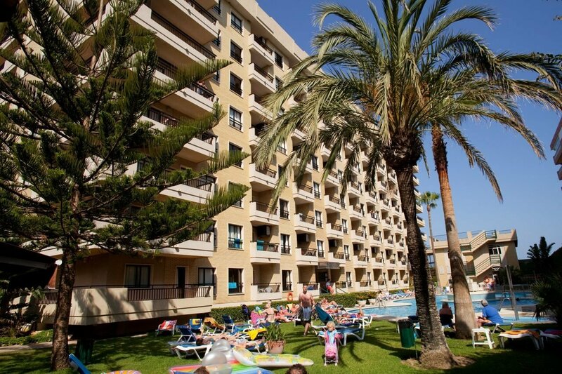 Гостиница Ronda 4 - Aire del Mar Mediterraneo в Фуэнхироле