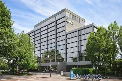 Гостиница Hilton Eugene в Юджине