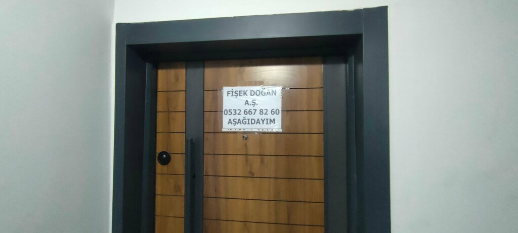 Clothing store Fisek Dogan, Izmir, photo