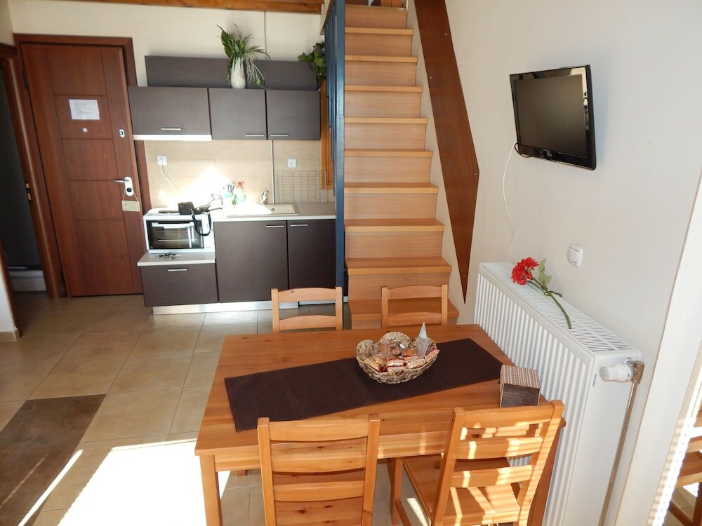 Фото Kripis Studio Thessaloniki Apart-Hotel