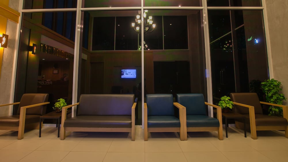 Фото B2 Sea View Pattaya Boutique & Budget Hotel