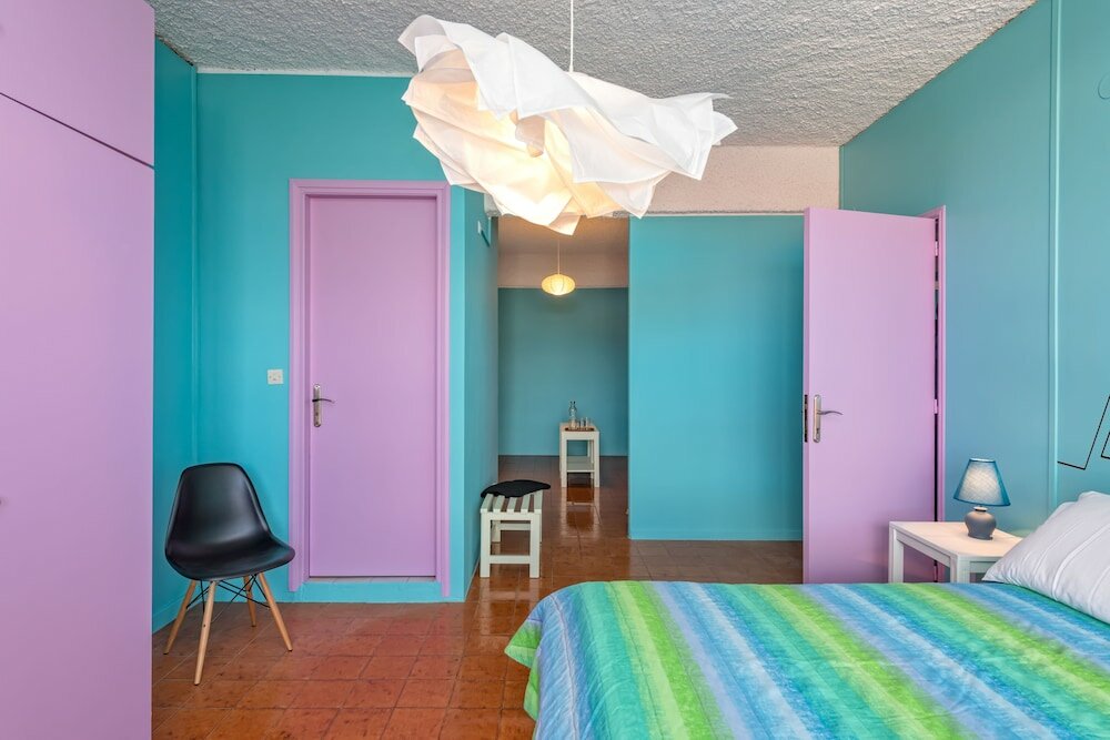 Фото The Bongos - Socially Conscious Rooms, Part of the room rate goes to charity