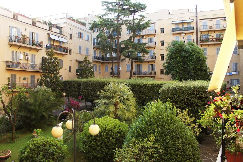 Фото отеля 4