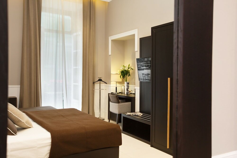 Фото Nap Luxury Guest House