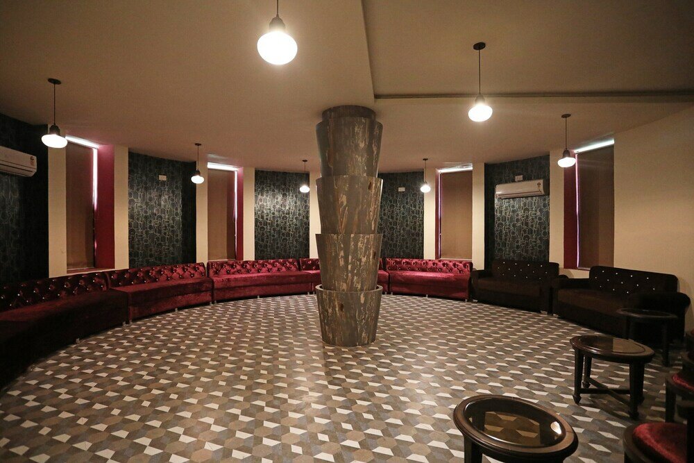 Фото Oyo 10967 Dhola Maru Resort