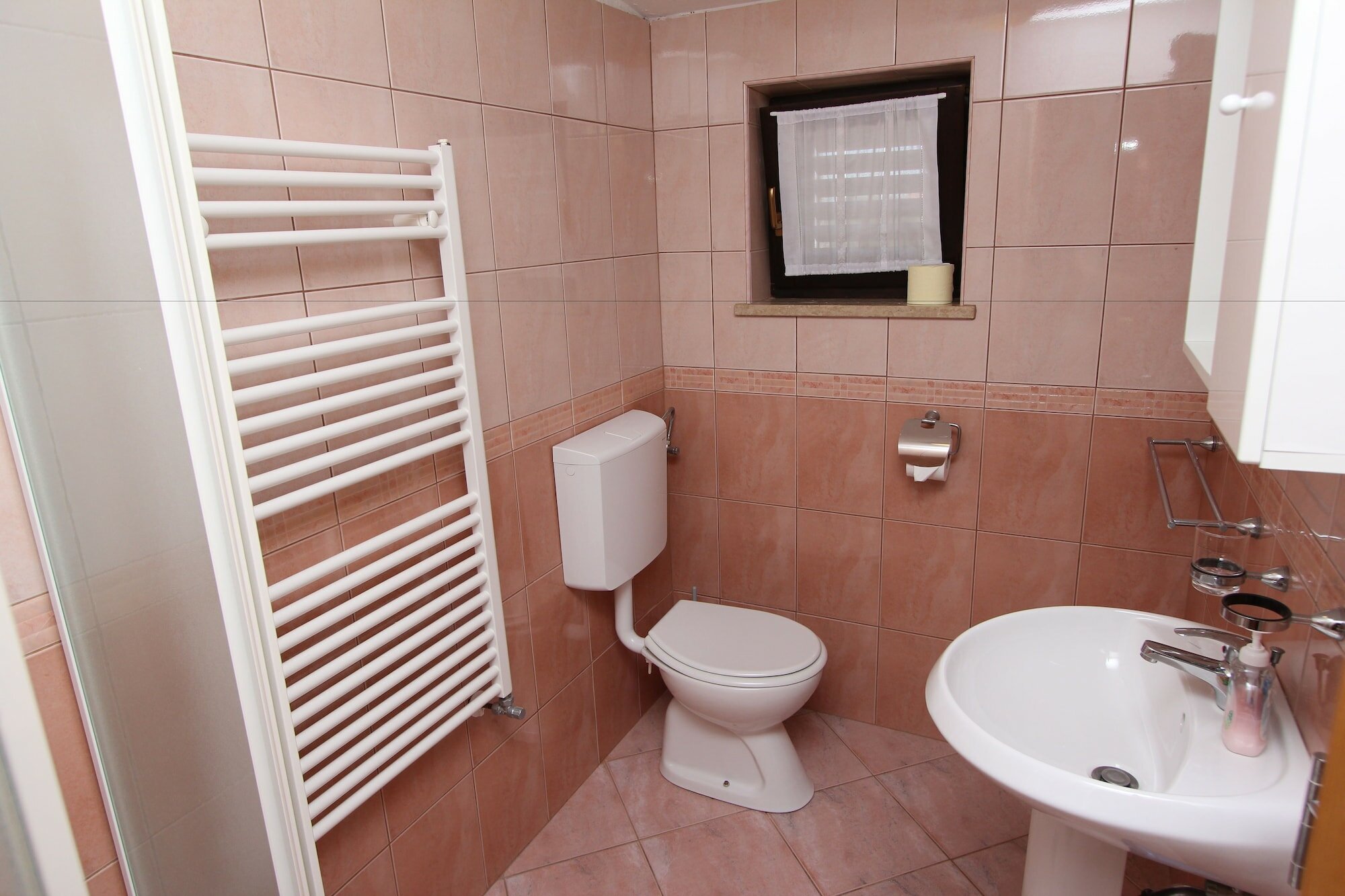 Фото Apartmani Romano