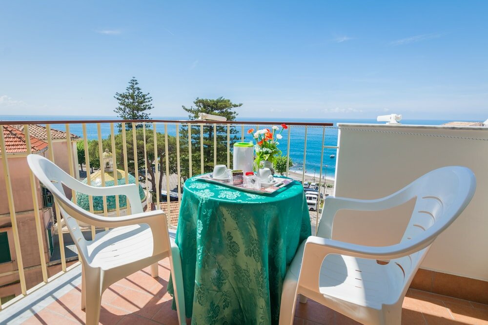 Фото Hotel Baia Verde