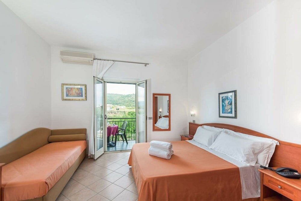 Фото Albergo Villa a Mare