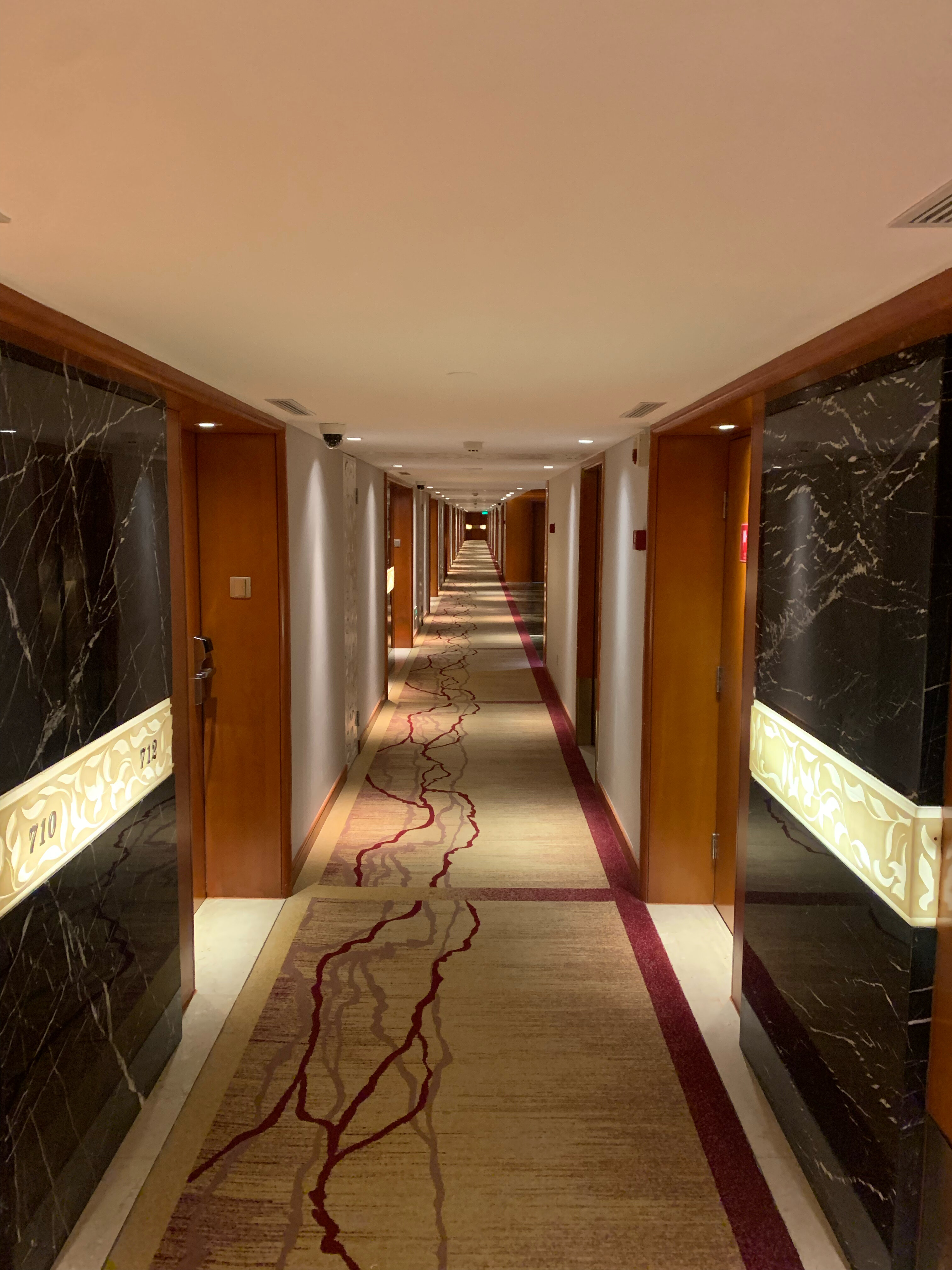 Фото China Hotel