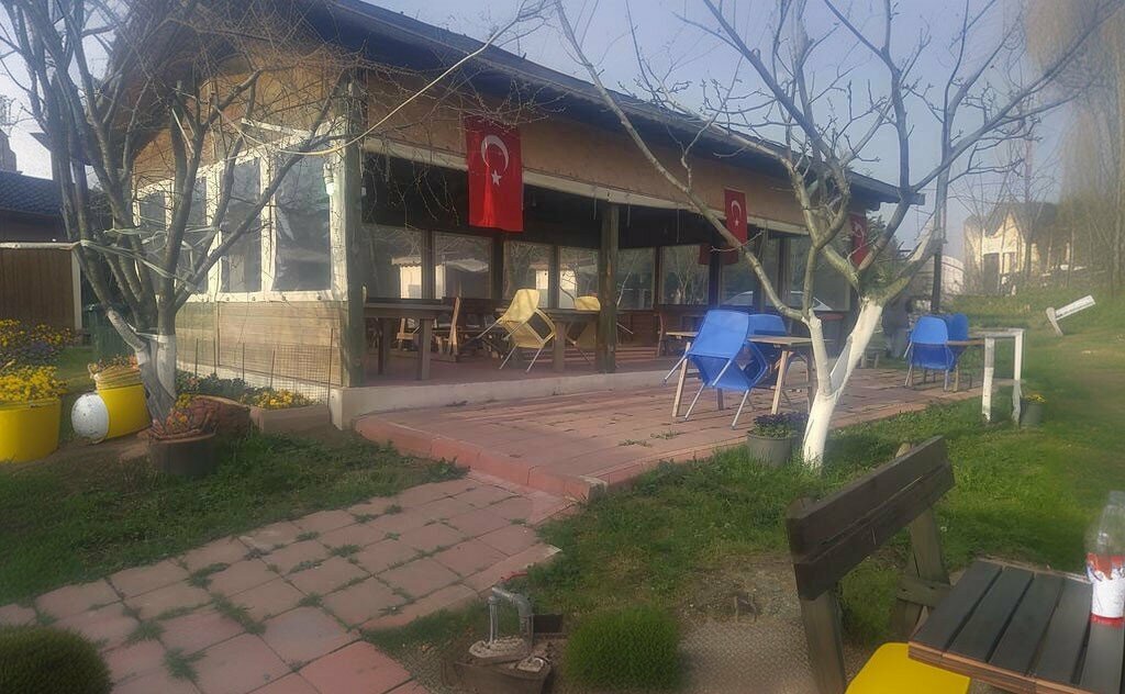 Ресторан Bostan tarlası et-mangal, Чаталджа, фото