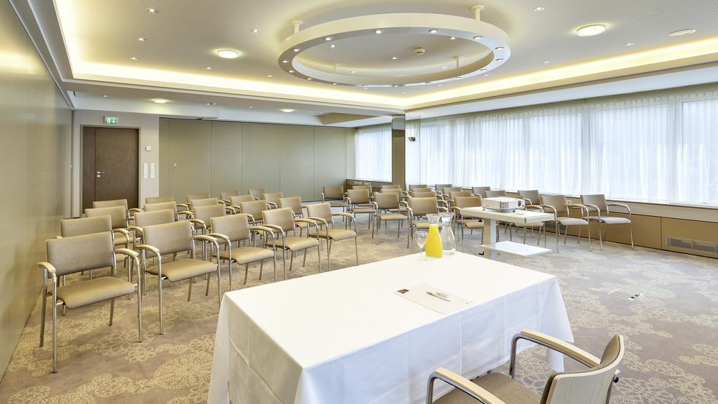 Фото Austria Trend Hotel Schillerpark Linz