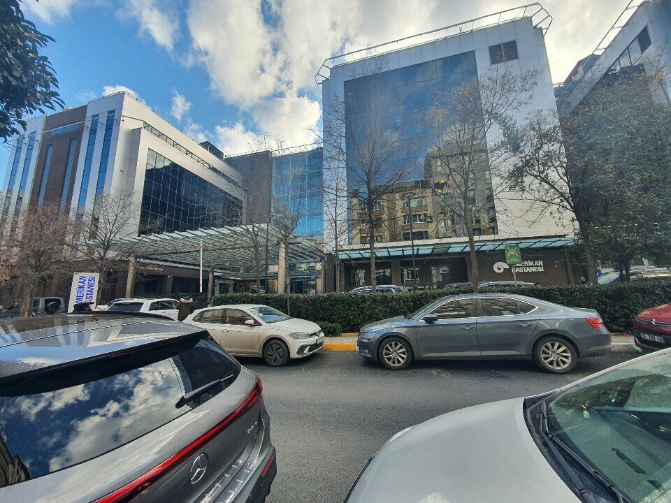 Centro médico, clínica American Hospital, , foto