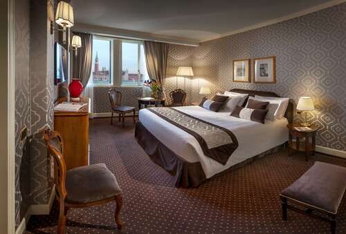 Гостиница Londra Palace Venezia в Венеции
