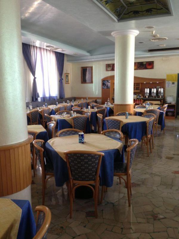 Фото Hotel Harry's