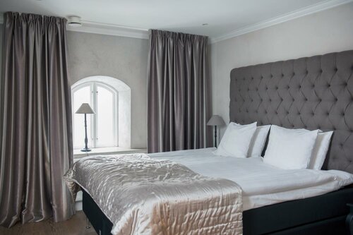 Гостиница Hotell Slottsbacken в Висбю