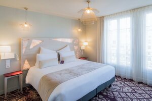 Гостиница Hôtel Mercure Paris Pont de Levallois Neuilly в Нейи-сюре-Сене