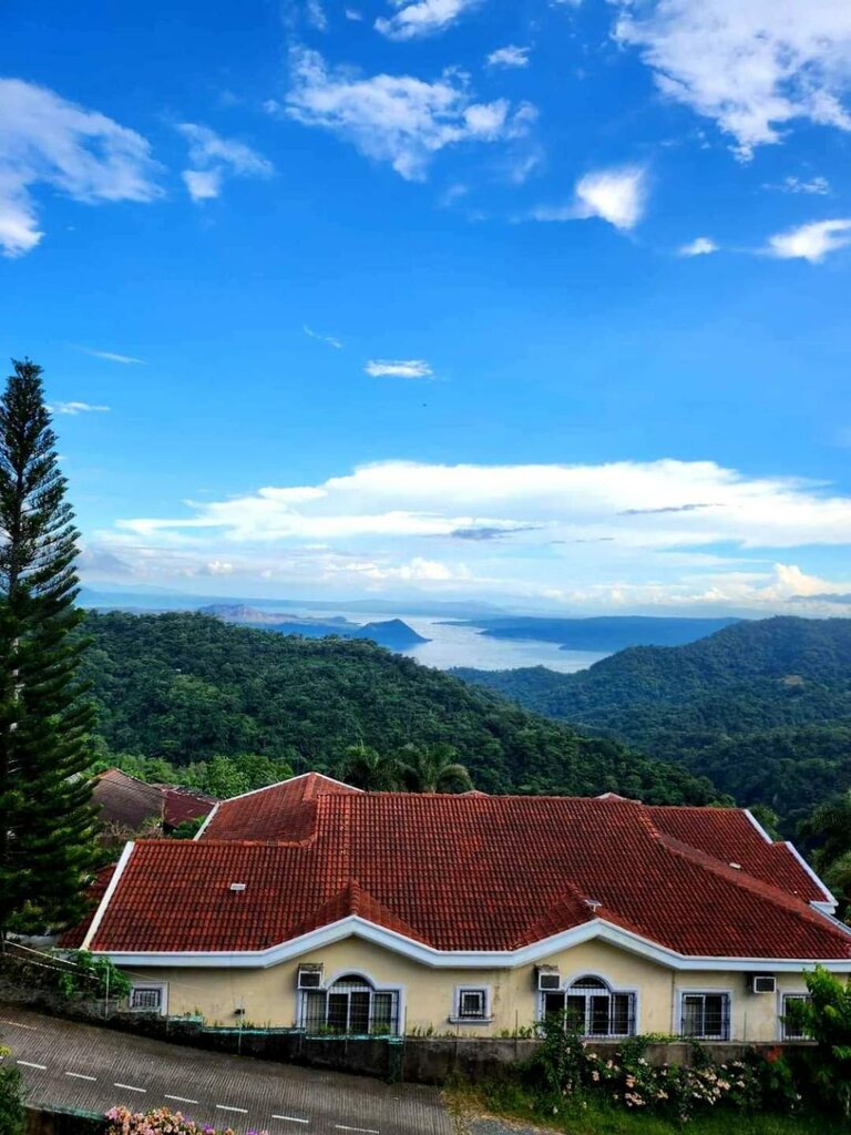 Hotel Sang yoo Mountain View Tagaytay, Tagaytay, photo