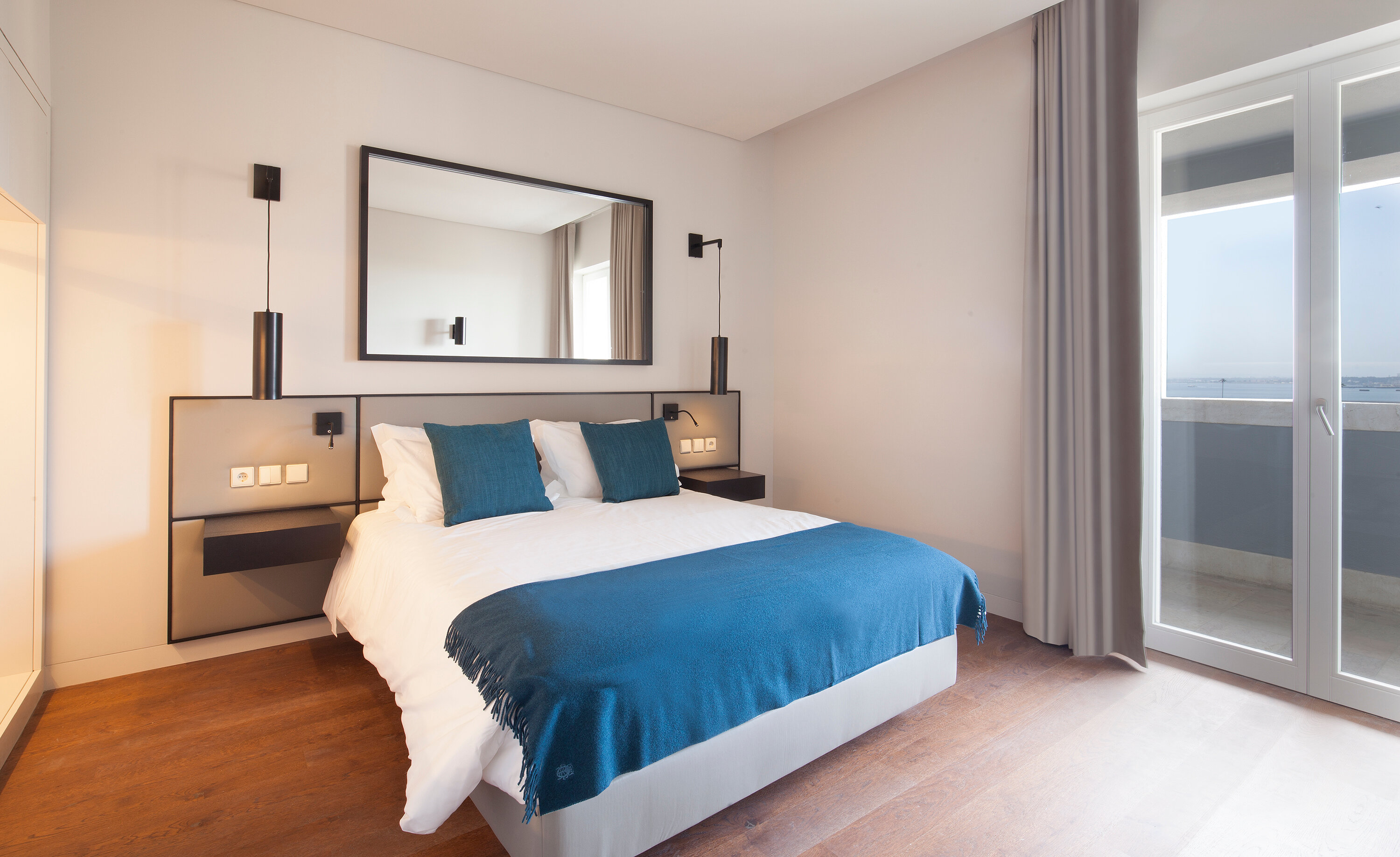 Фото Lisbon Five Stars Apartments 8 Building