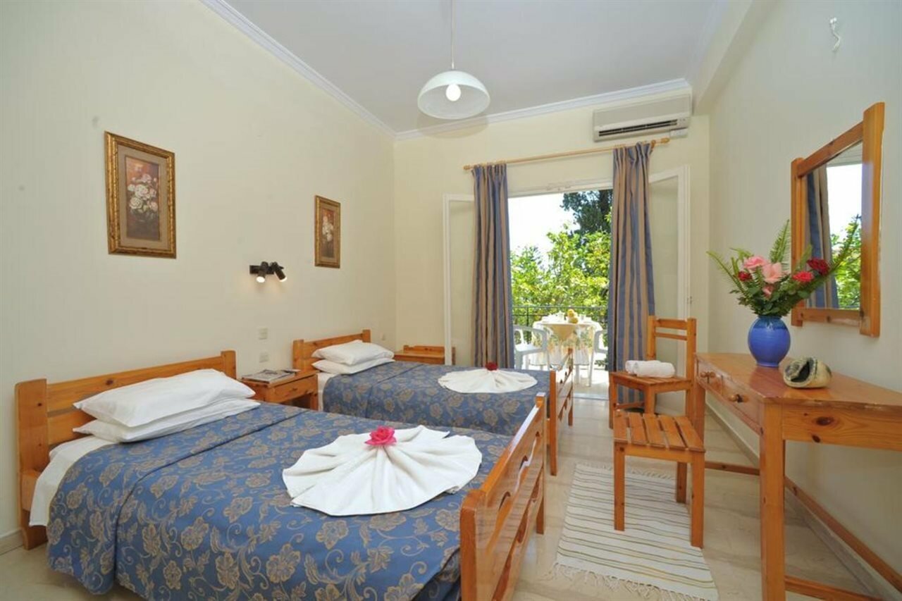 Фото Passas Mare Apartments & Studios