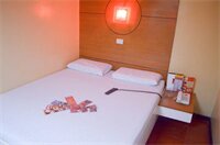 Фото Hotel Sogo Aurora Blvd - Cubao