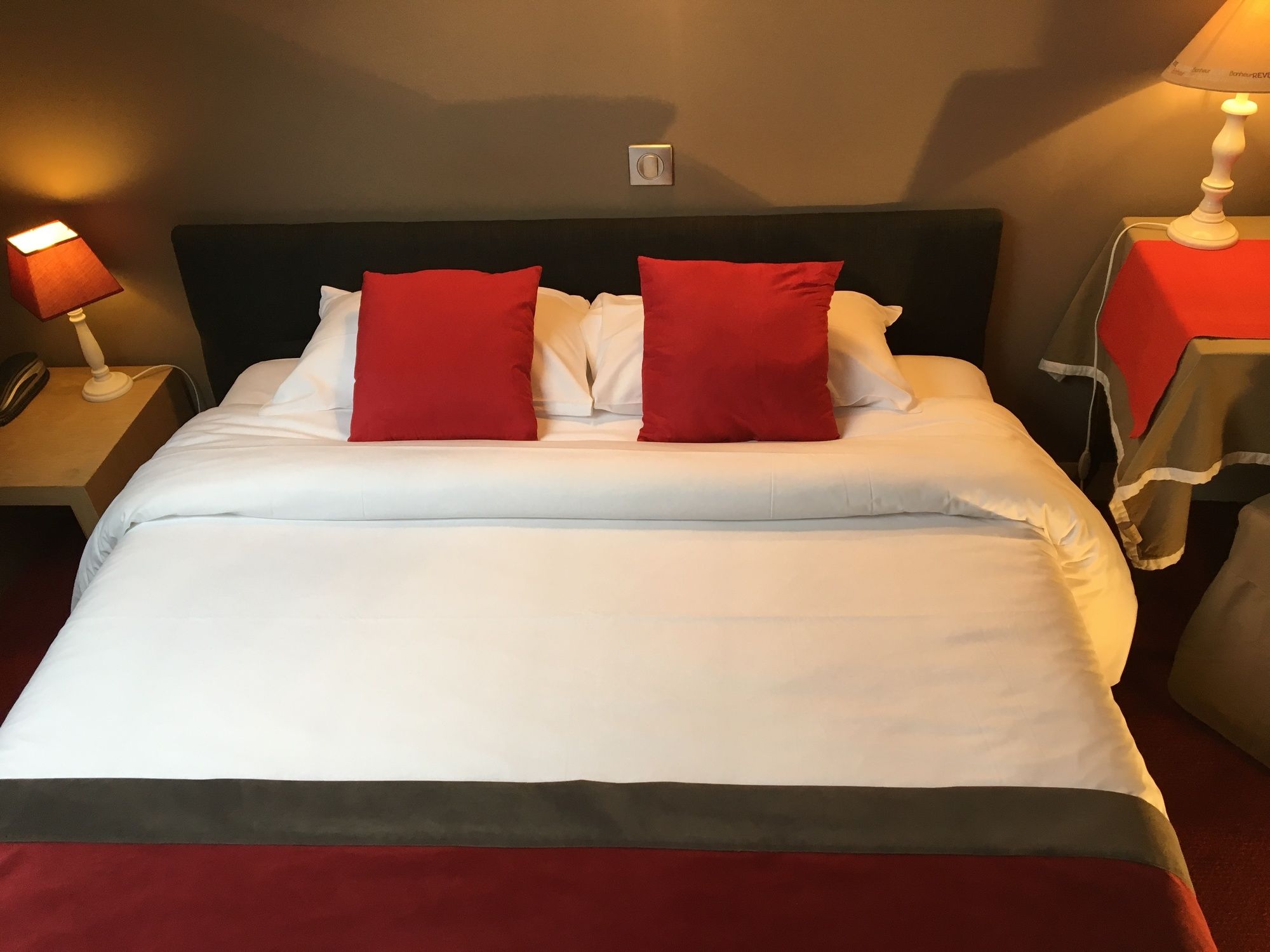 Фото Hôtel du Théâtre