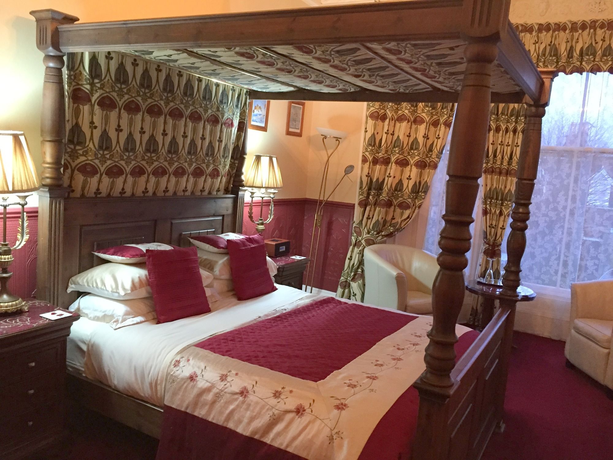 Фото Lauderville Guest House