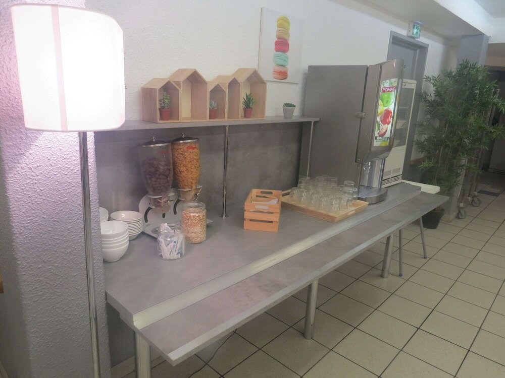 Фото Ibis budget Le Mans Centre