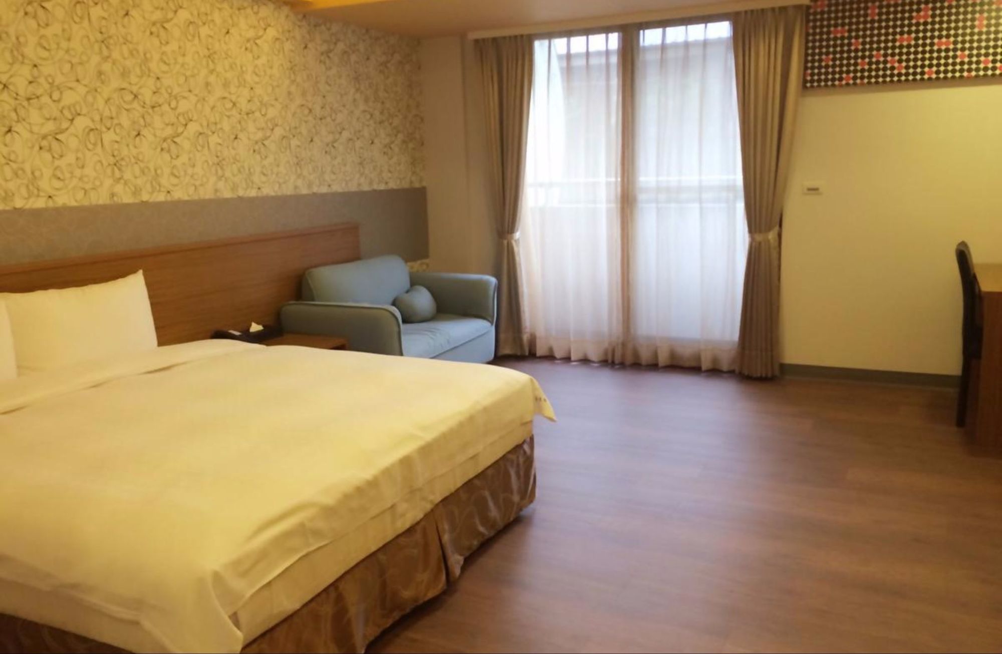 Фото Crystal Hotel